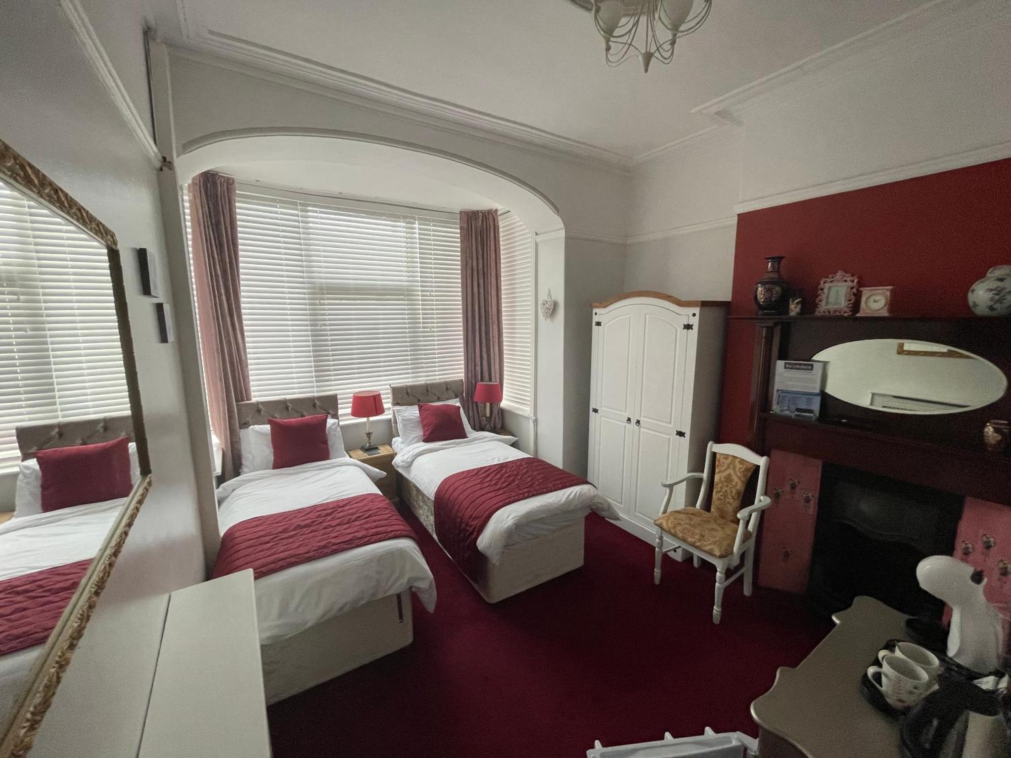 Lee & Chris'S Belvedere - Adults Only Blackpool Exterior photo
